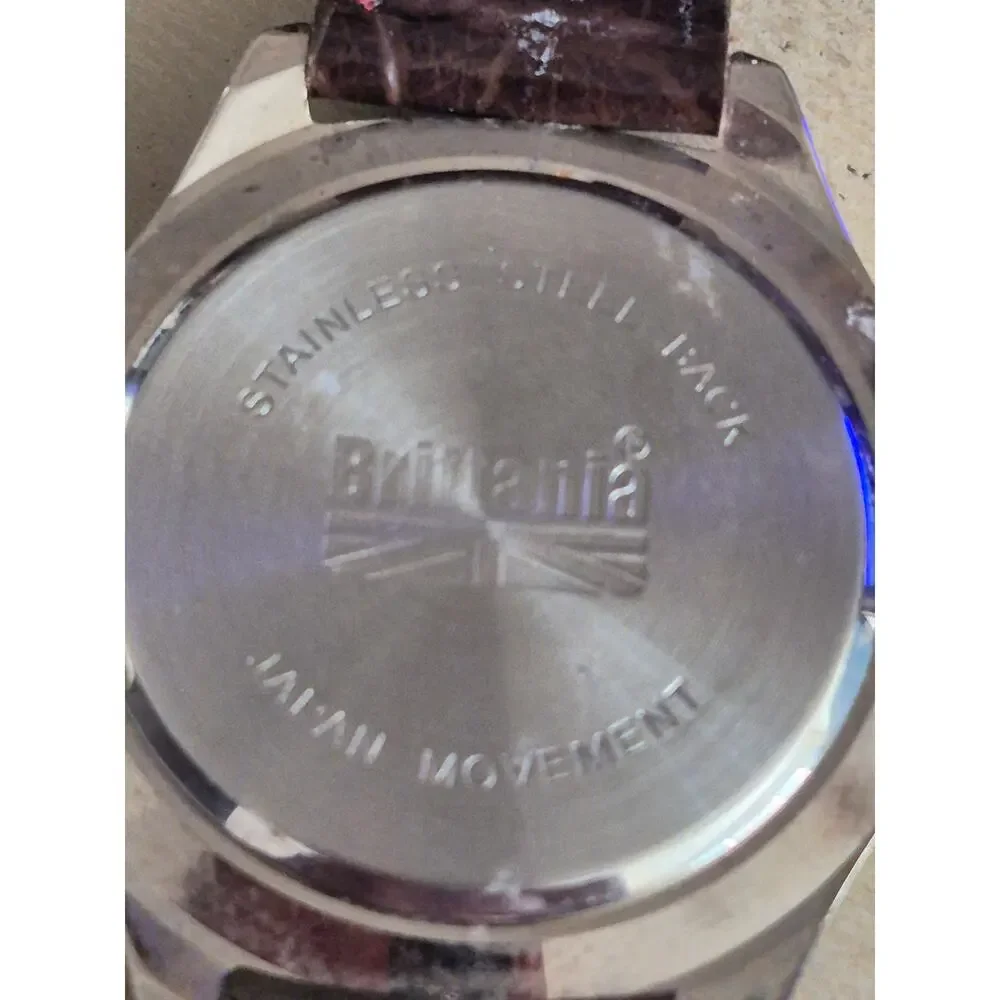 Brittania Mens Watch Quartz Japan‎ Movement Stylish Unusual Affordable Luxury